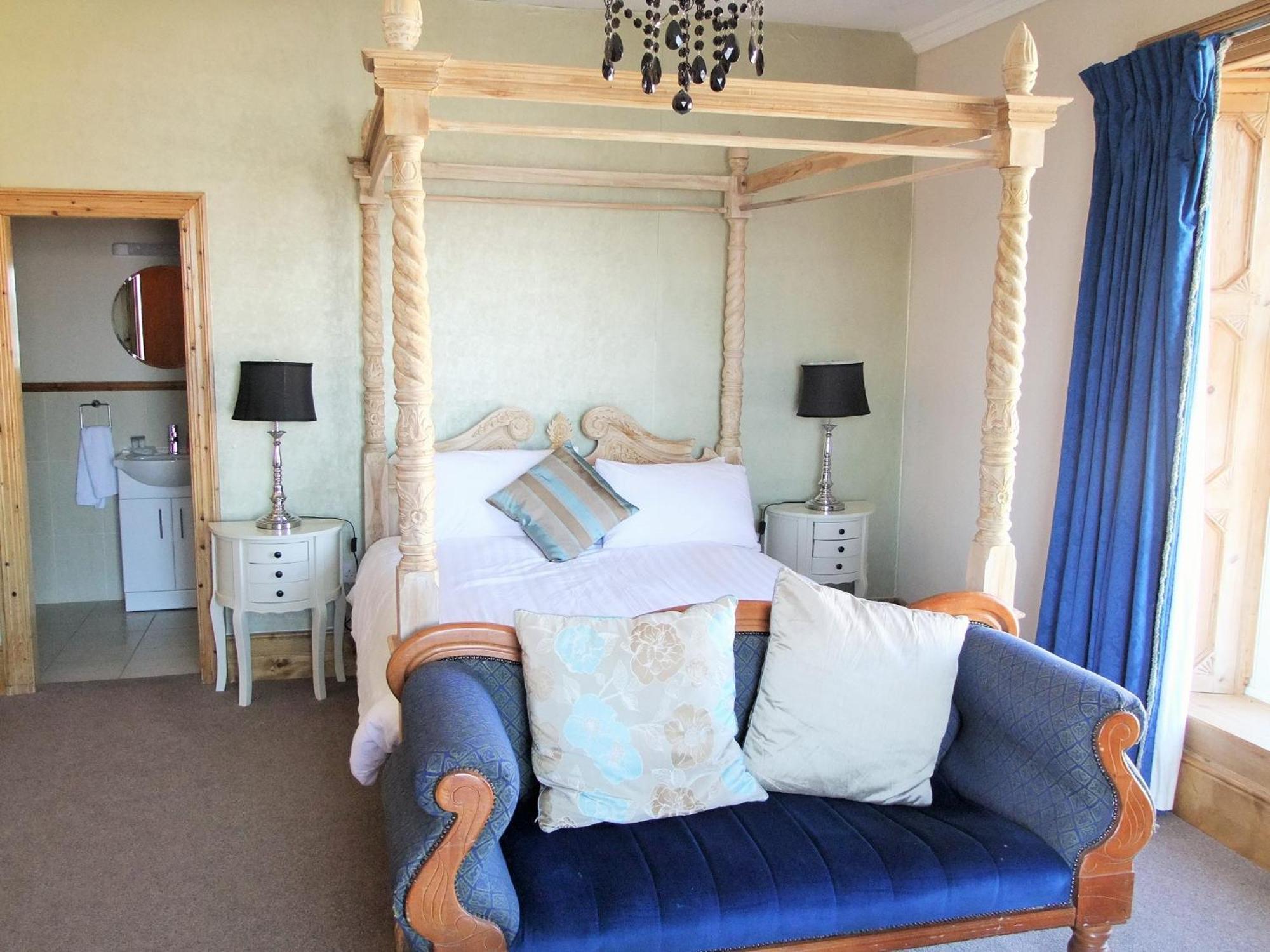 Royal Valentia Hotel Knights Town Zimmer foto